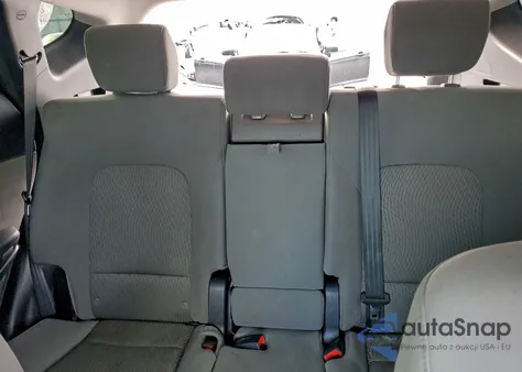 2015 Hyundai Santa Fe Sport z USA, uszkodzony, nr VIN 5XYZT3LB6FG257681